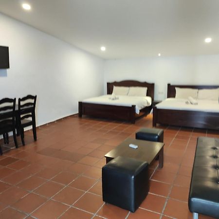Armenian Suite Hotel George Town Exteriör bild