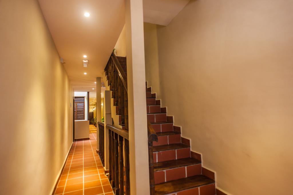 Armenian Suite Hotel George Town Exteriör bild
