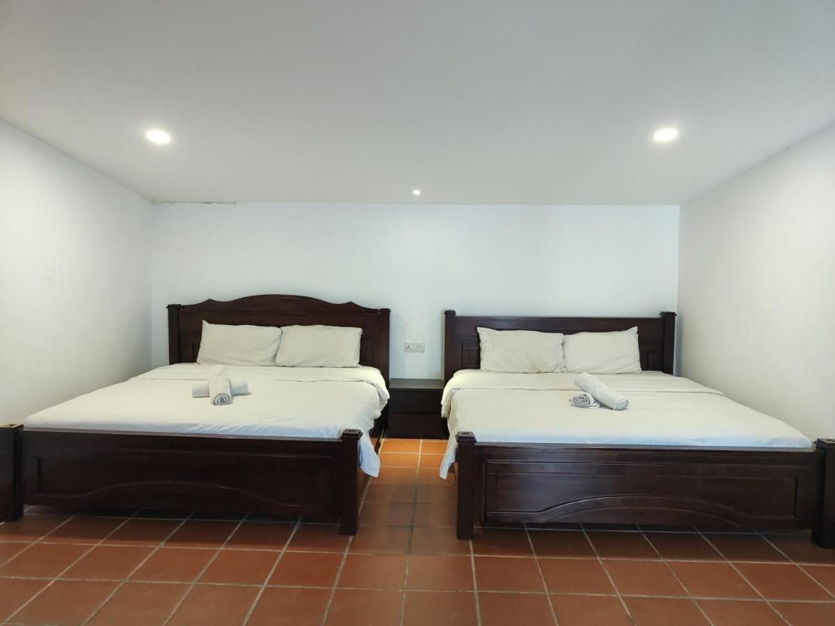Armenian Suite Hotel George Town Exteriör bild