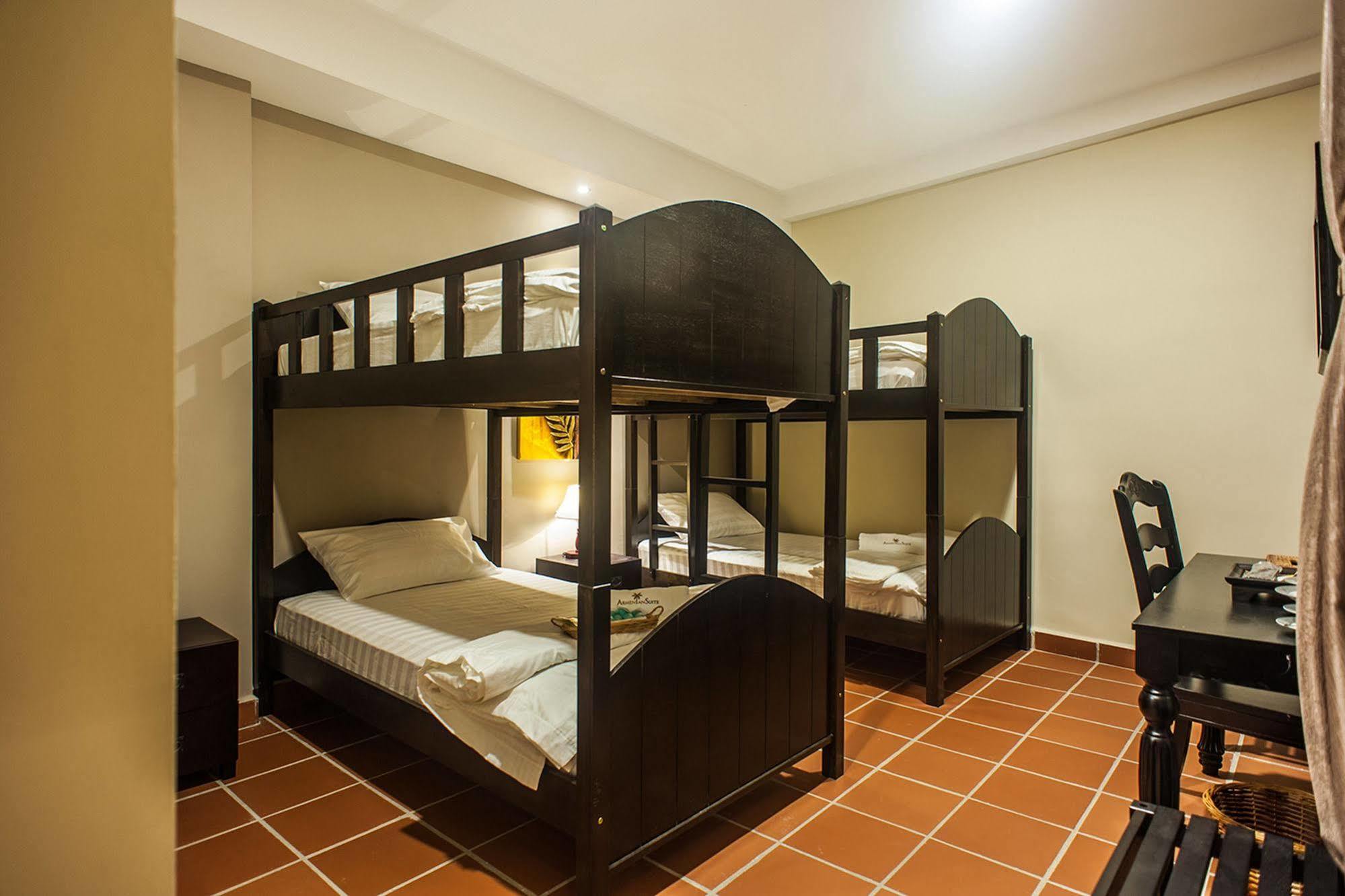 Armenian Suite Hotel George Town Exteriör bild